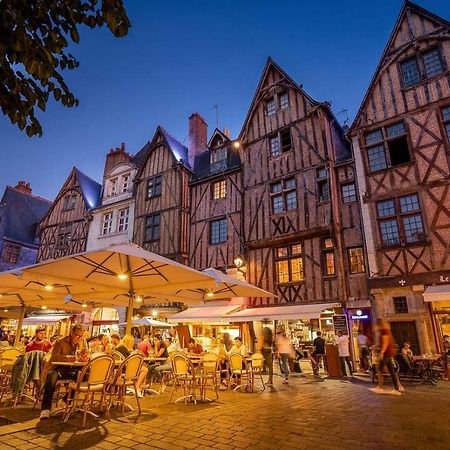 Maison Tourangelle Chic & Cosy Avec Cour Tours Esterno foto