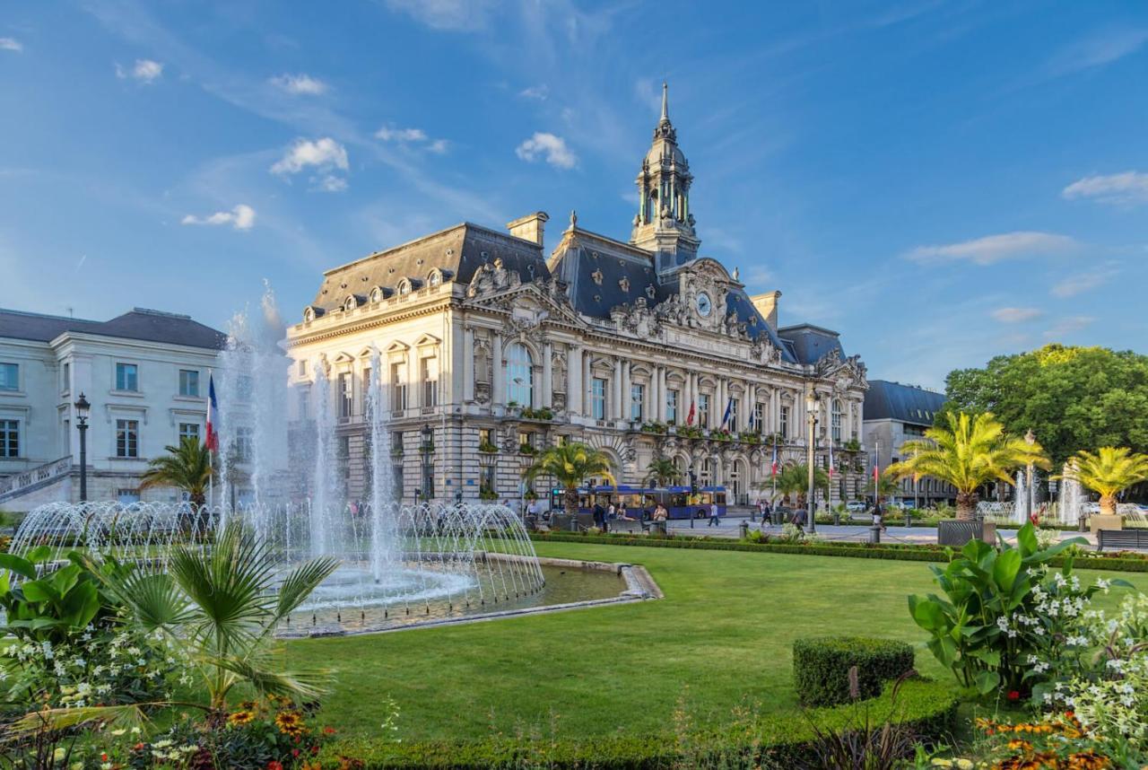 Maison Tourangelle Chic & Cosy Avec Cour Tours Esterno foto